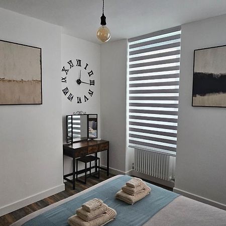 Tower Bridge Spacious King Bedroom With Extra Large Windows London Kültér fotó